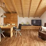 Alpenhaus Steiner - Top-ferienwohnungen - Sommer-bergbahn Inklusive * 博尔斯特尔朗